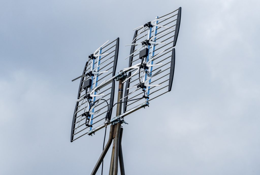 Installateur d'antenne technicien RF Technicien télécommunications installation d'antenne